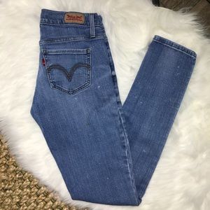 Levi’s 524 Too Super Low Skinny Jean